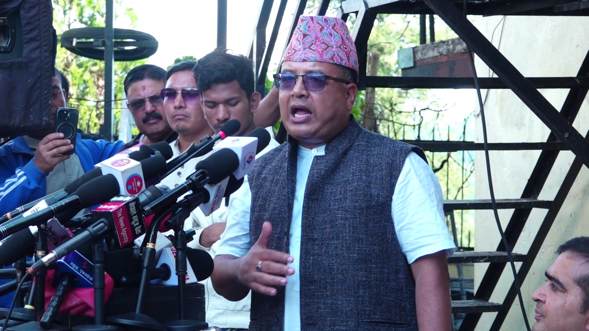 महेश बस्नेतको आरोप–‘राज्यको सामथ्र्य कब्जा गरेर निश्चित मान्छेलाई बचाउने खेल भयो